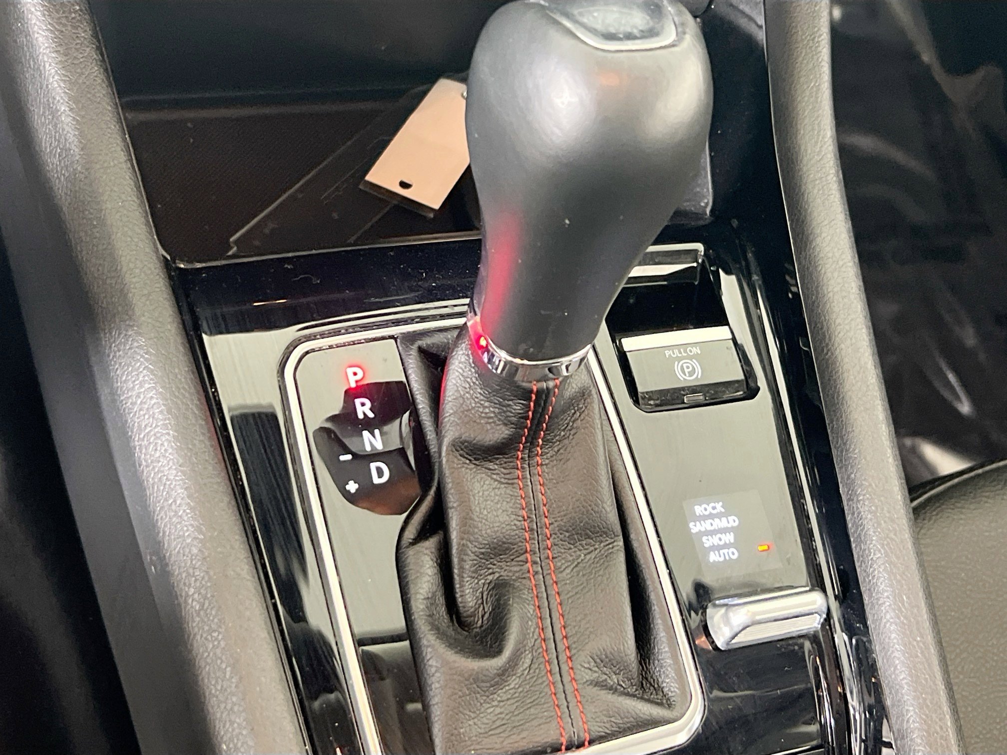 Used 2022 Jeep Compass Trailhawk w/ Sun and Sound Group image 16