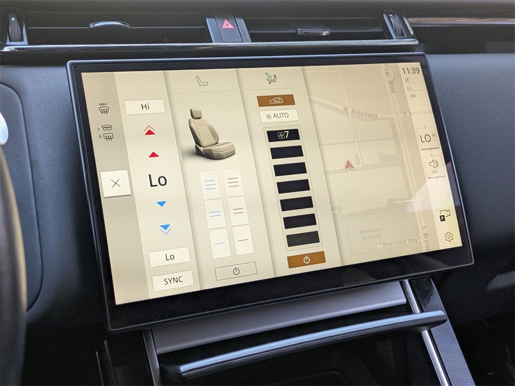 Used 2024 Land Rover Range Rover Velar S image 17