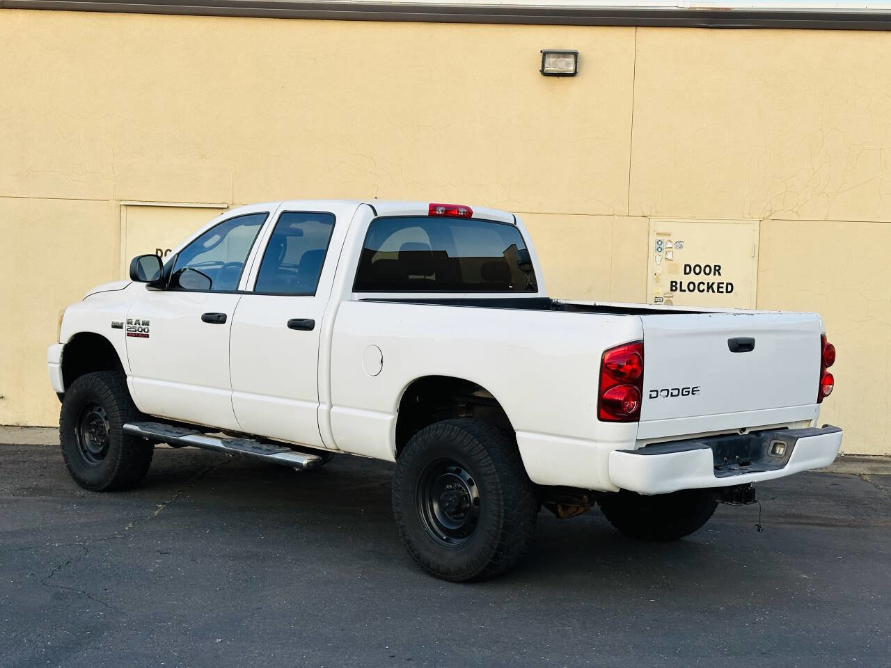 Used 2009 Dodge Ram 2500 Truck ST w/ PWR Accessory Group AWD/4WD image 5