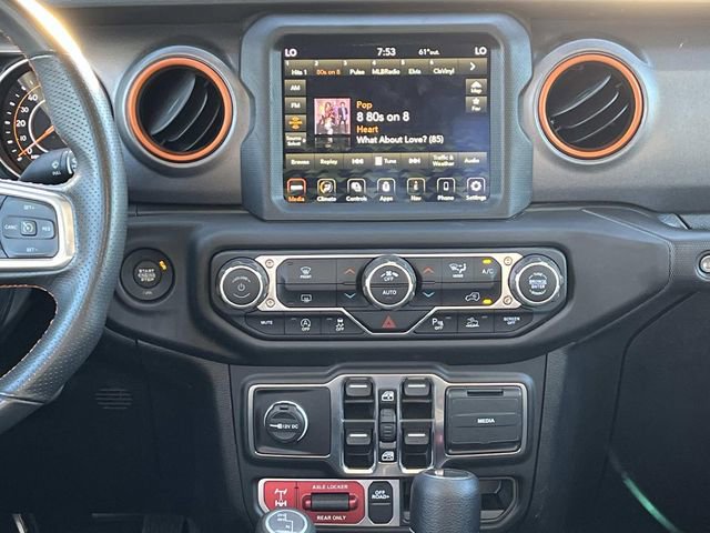 Used 2023 Jeep Gladiator Mojave w/ Safety Group AWD/4WD image 17