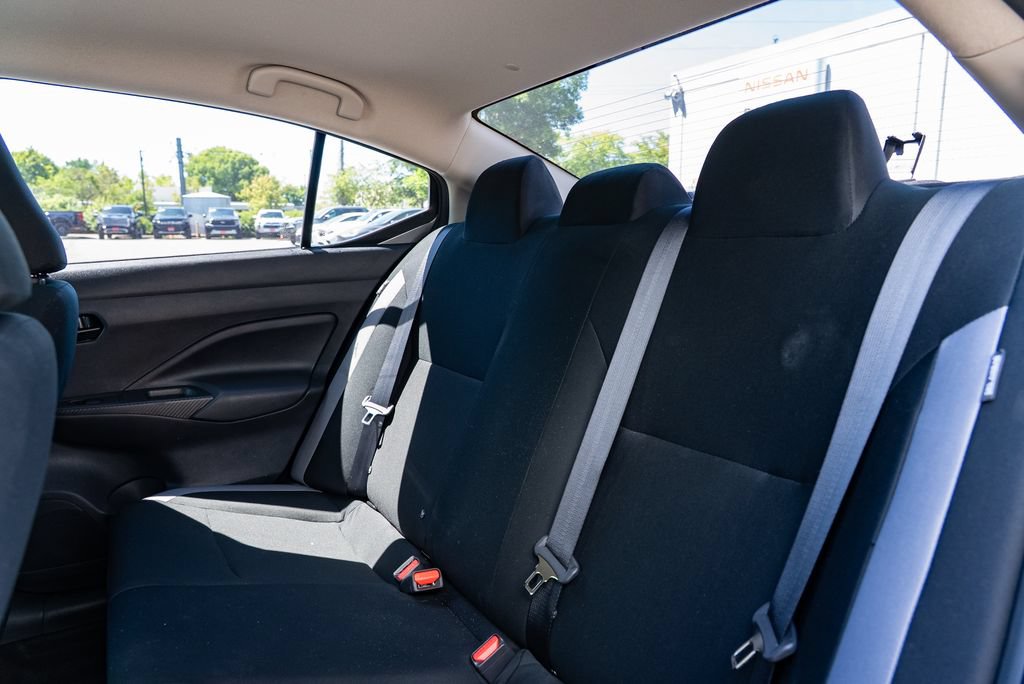 Used 2025 Nissan Versa S w/ Trunk Package FWD image 22