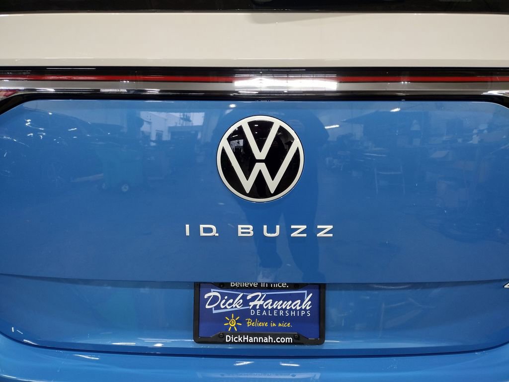 New 2025 Volkswagen ID. Buzz 1st Edition image 14
