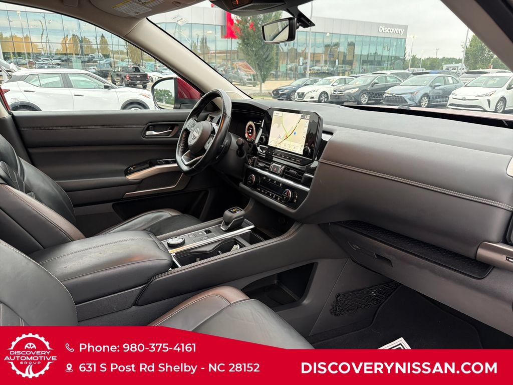 Certified 2023 Nissan Pathfinder Platinum AWD/4WD image 45