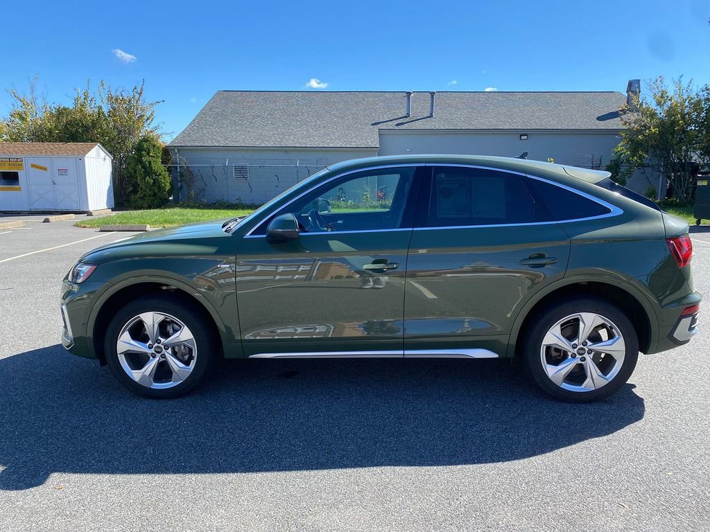Used 2021 Audi Q5 Prestige w/ Prestige Package image 9