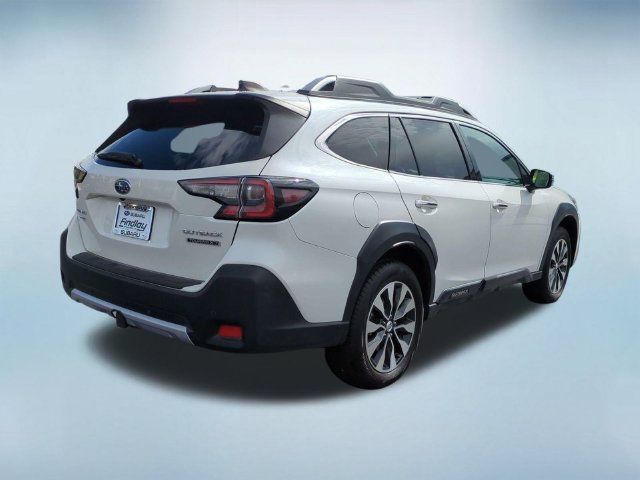 Used 2023 Subaru Outback Touring XT AWD/4WD image 7