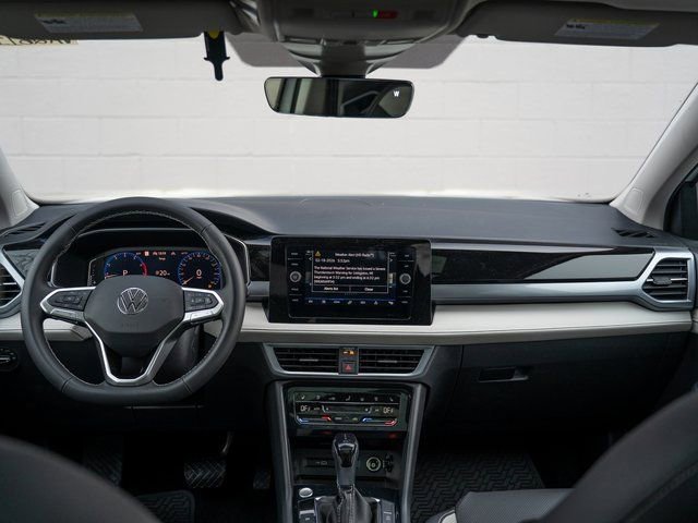 New 2026 Volkswagen Taos SEL AWD/4WD image 10