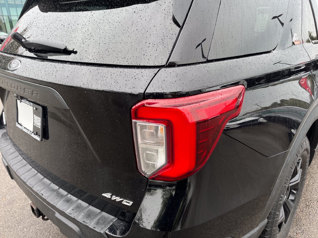 Used 2022 Ford Explorer Timberline w/ Timberline Technology Package AWD/4WD image 42