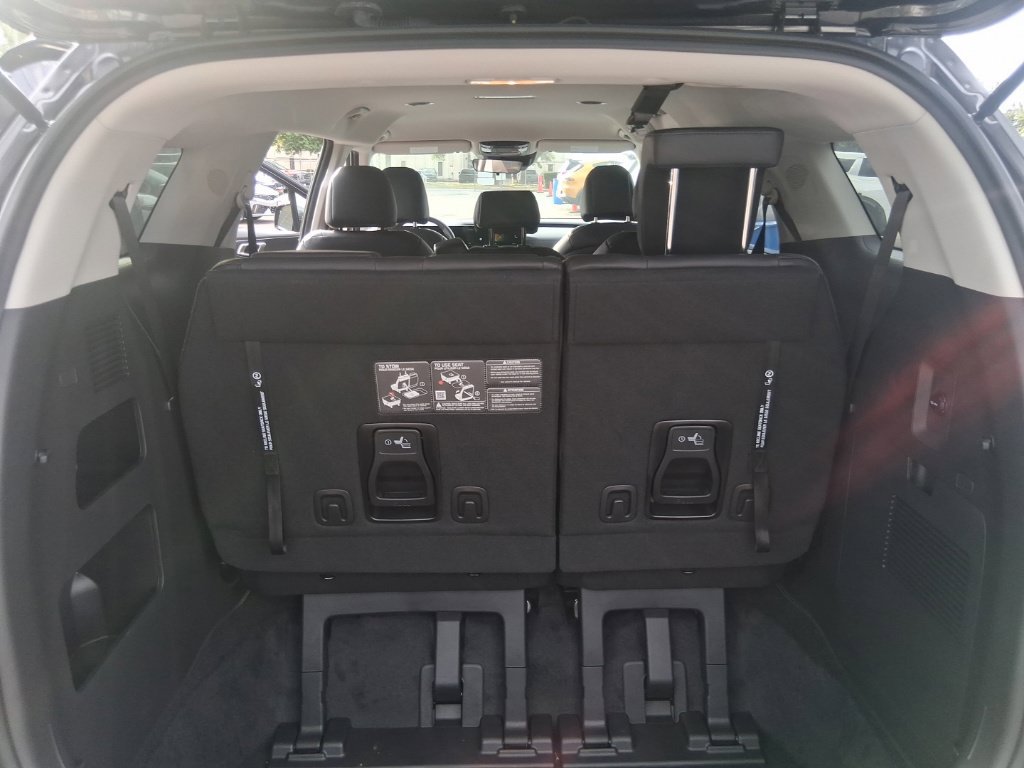 Certified 2026 Kia Carnival FWD image 19