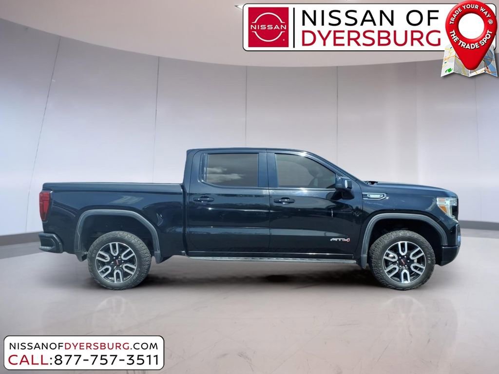 Used 2022 GMC Sierra 1500 AT4 w/ AT4 Preferred Package AWD/4WD image 2