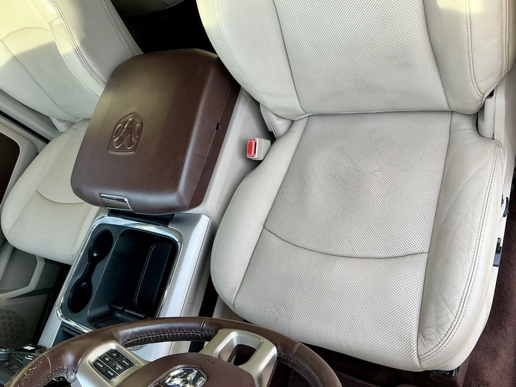 Used 2016 RAM 1500 Laramie w/ Convenience Group image 37