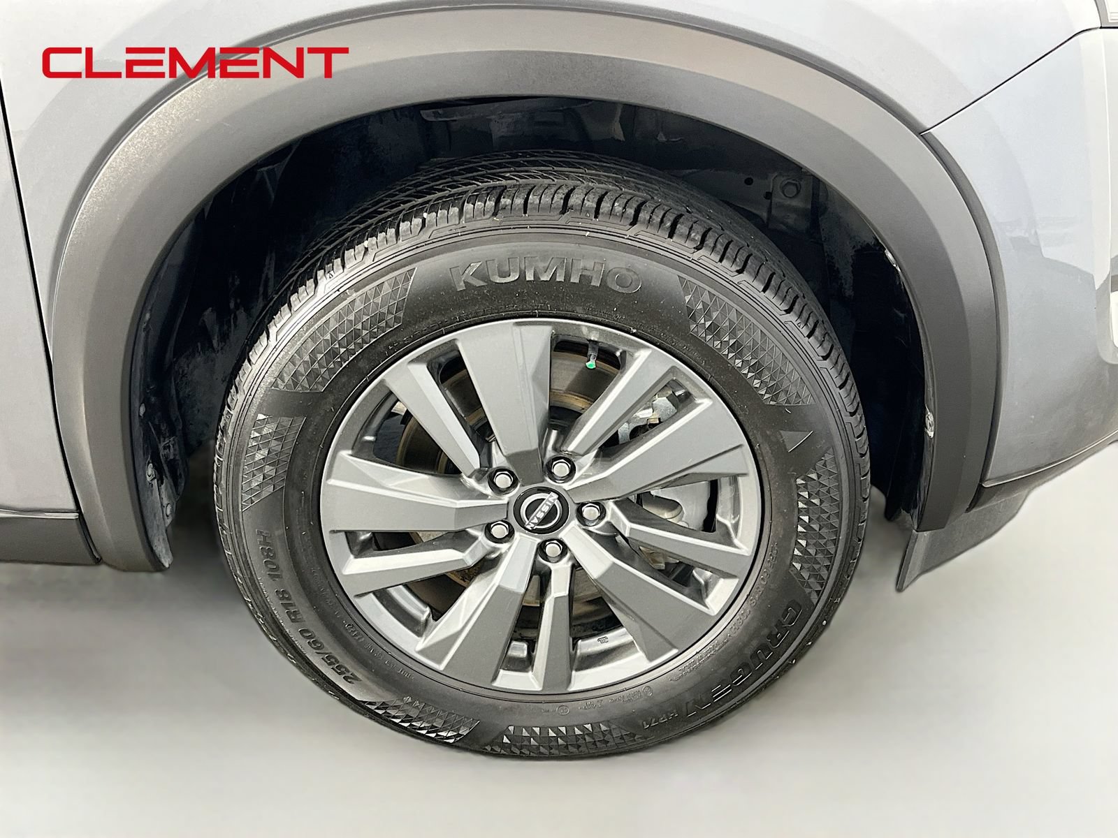 Used 2023 Nissan Pathfinder SV FWD image 37