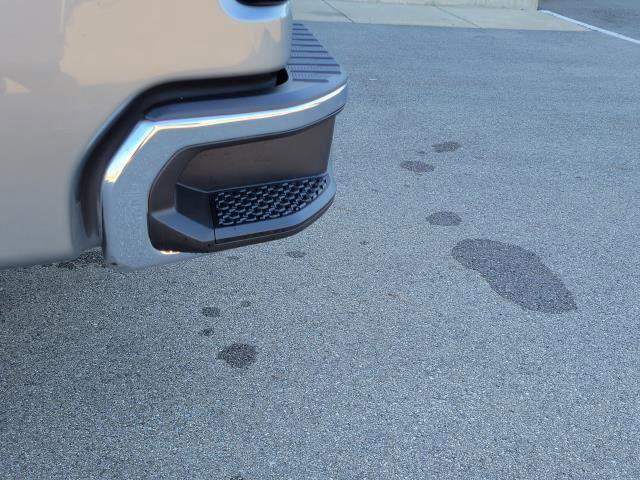 New 2026 GMC Sierra 2500 SLT w/ SLT Convenience Package image 9