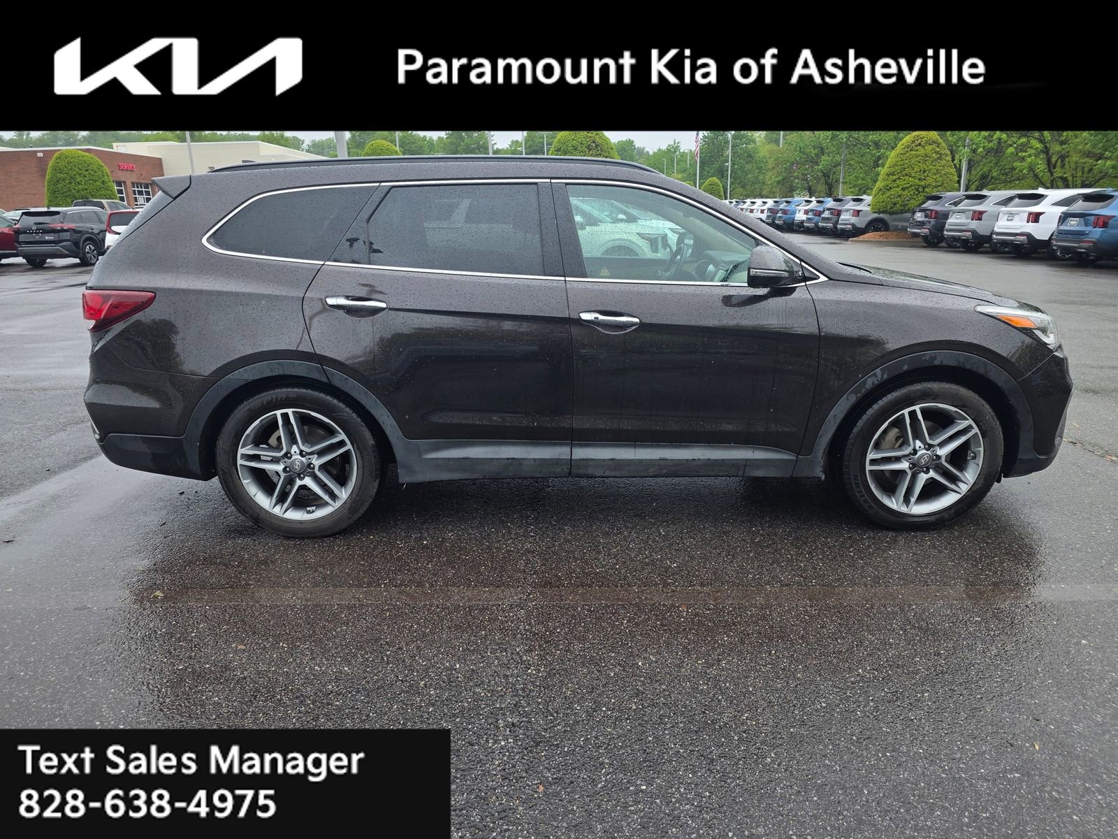 Used 2017 Hyundai Santa Fe FWD image 6