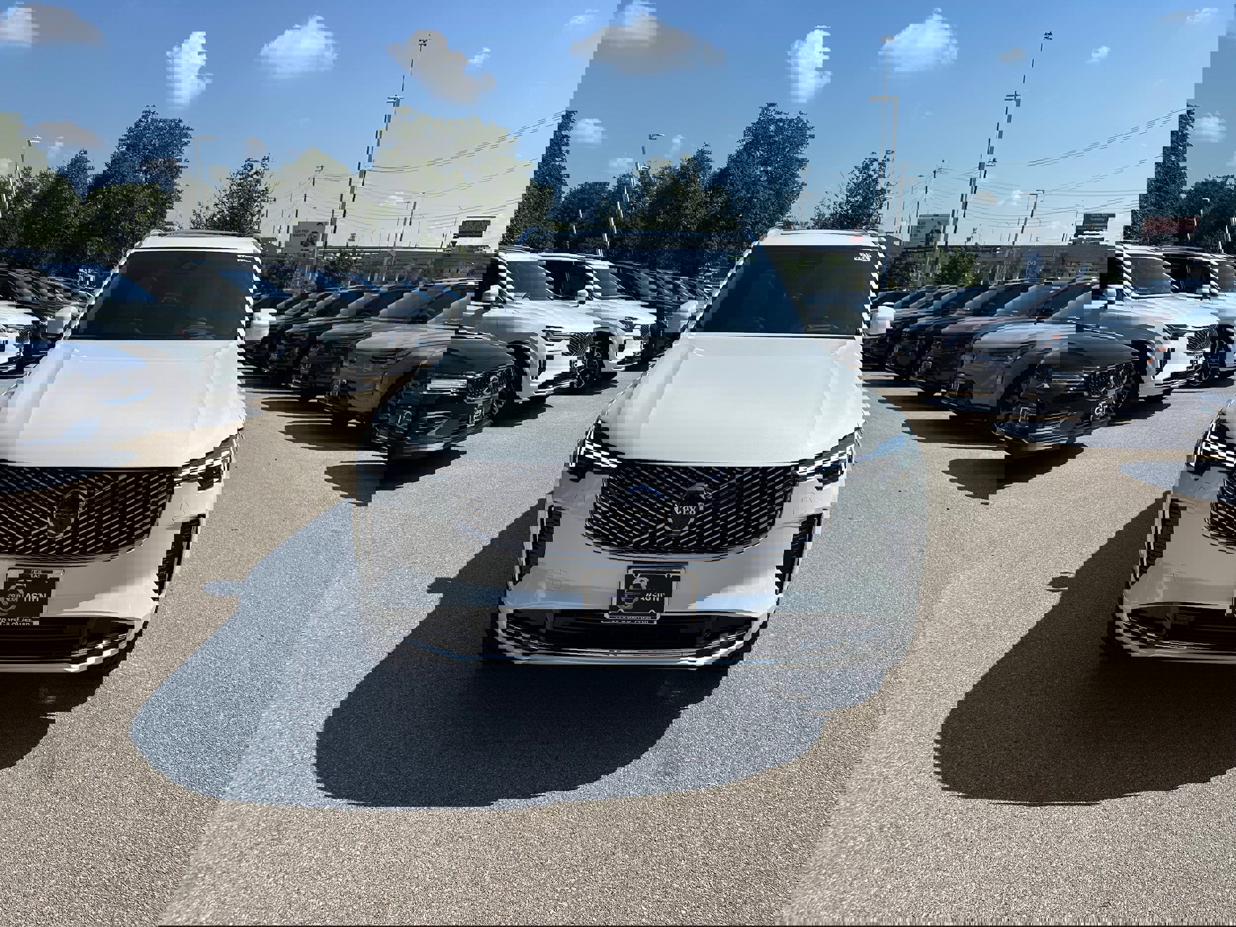 Used 2026 Volvo XC90 B6 Ultra w/ Protection Package image 6