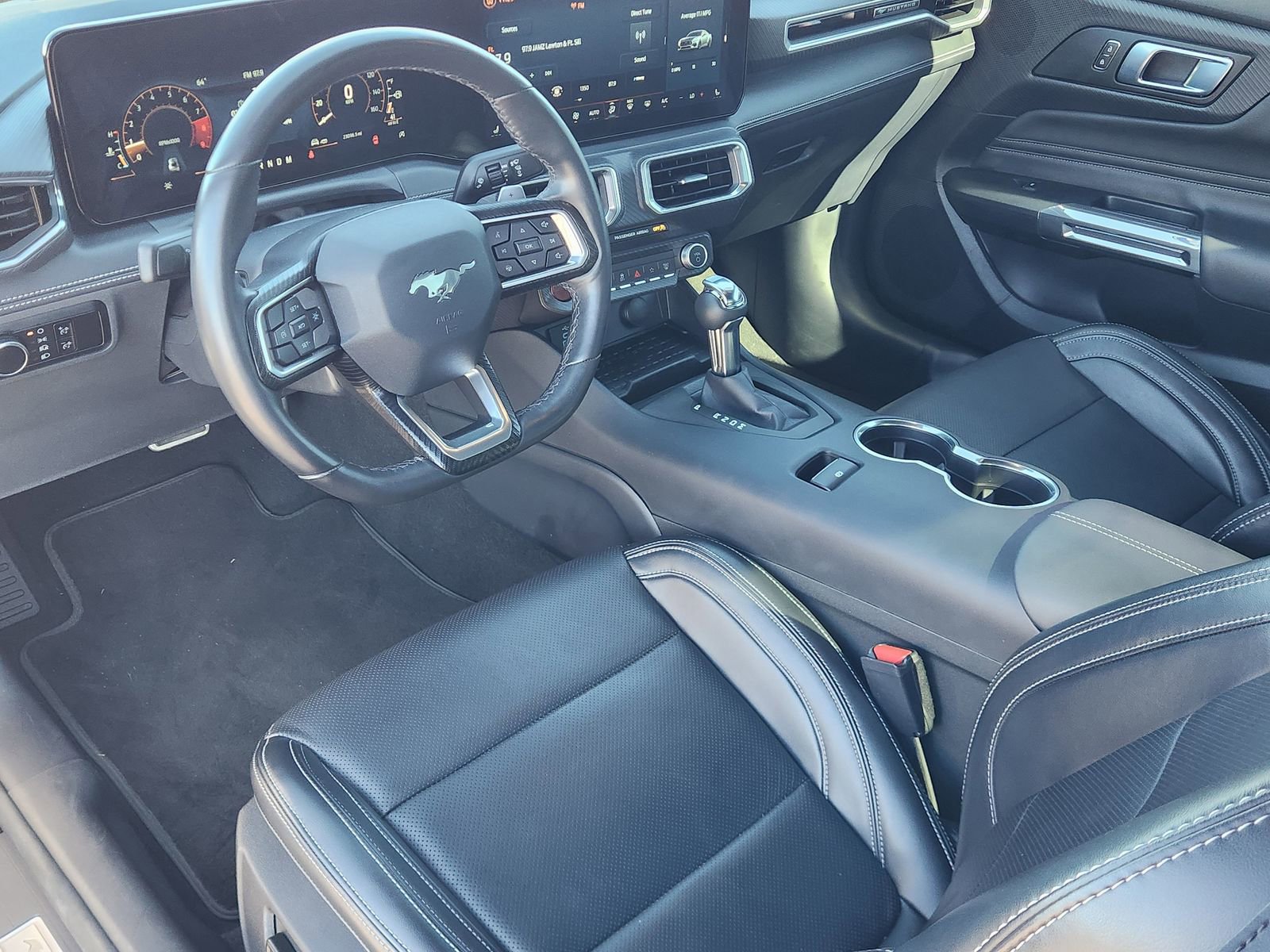 Used 2024 Ford Mustang GT Premium image 30