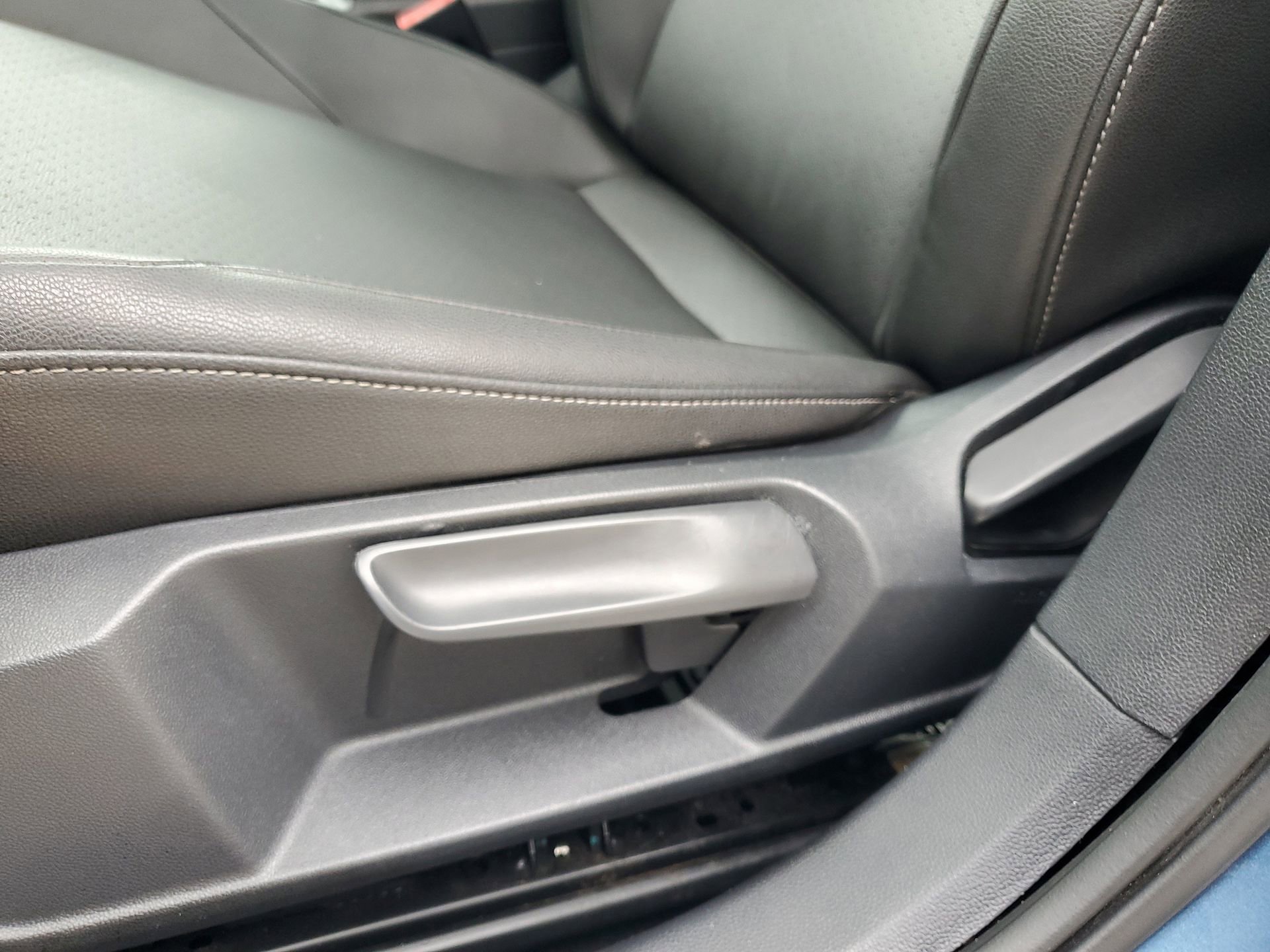 Used 2020 Volkswagen Jetta SEL image 27