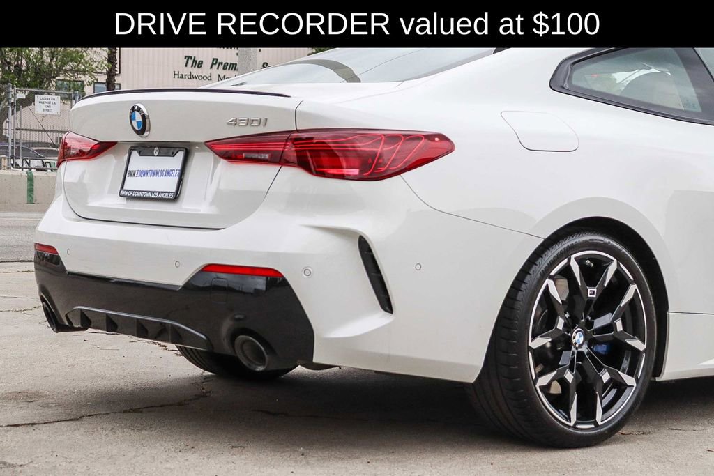 Used 2026 BMW 430i Coupe w/ M Sport Package image 9