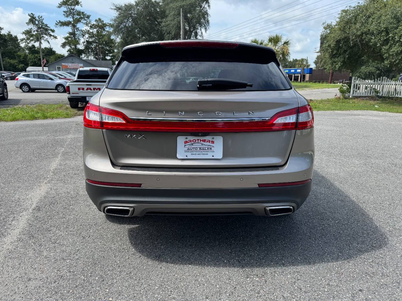 Used 2018 Lincoln MKX Reserve w/ Lincoln MKX Climate Package FWD image 34