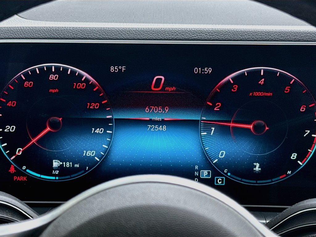 Used 2020 Mercedes-Benz GLE 350 4MATIC w/ Premium Package image 13