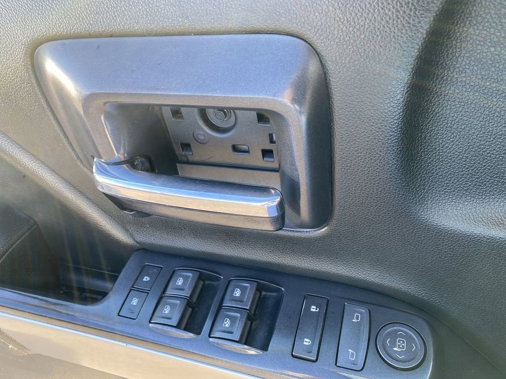 Used 2018 Chevrolet Silverado 3500 LT image 23