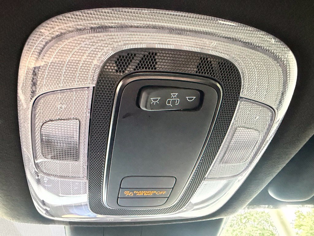 Used 2025 Hyundai Elantra Sport FWD image 43