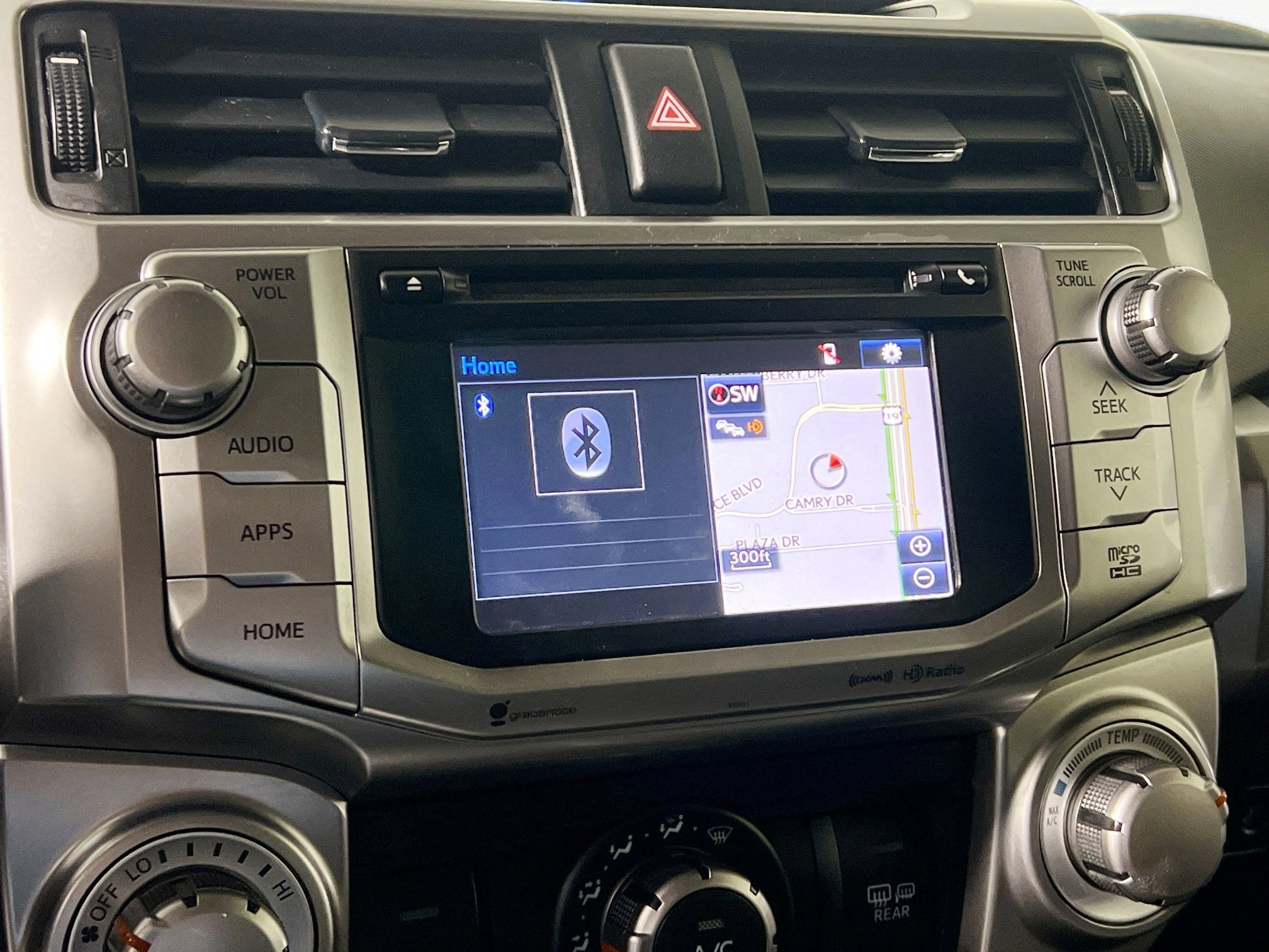 Used 2018 Toyota 4Runner SR5 Premium image 27