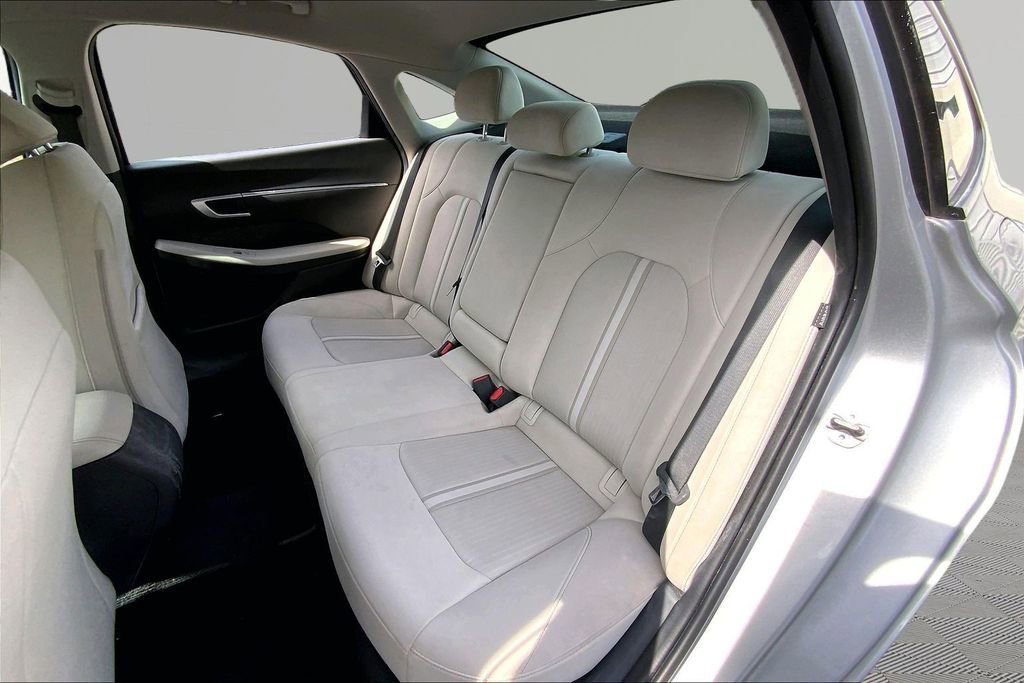 Used 2024 Hyundai Sonata SEL FWD image 15