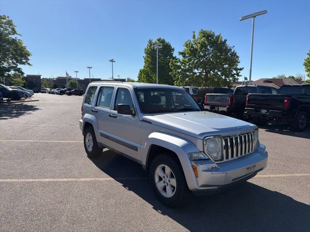 Used 2012 Jeep Liberty Sport AWD/4WD image 7