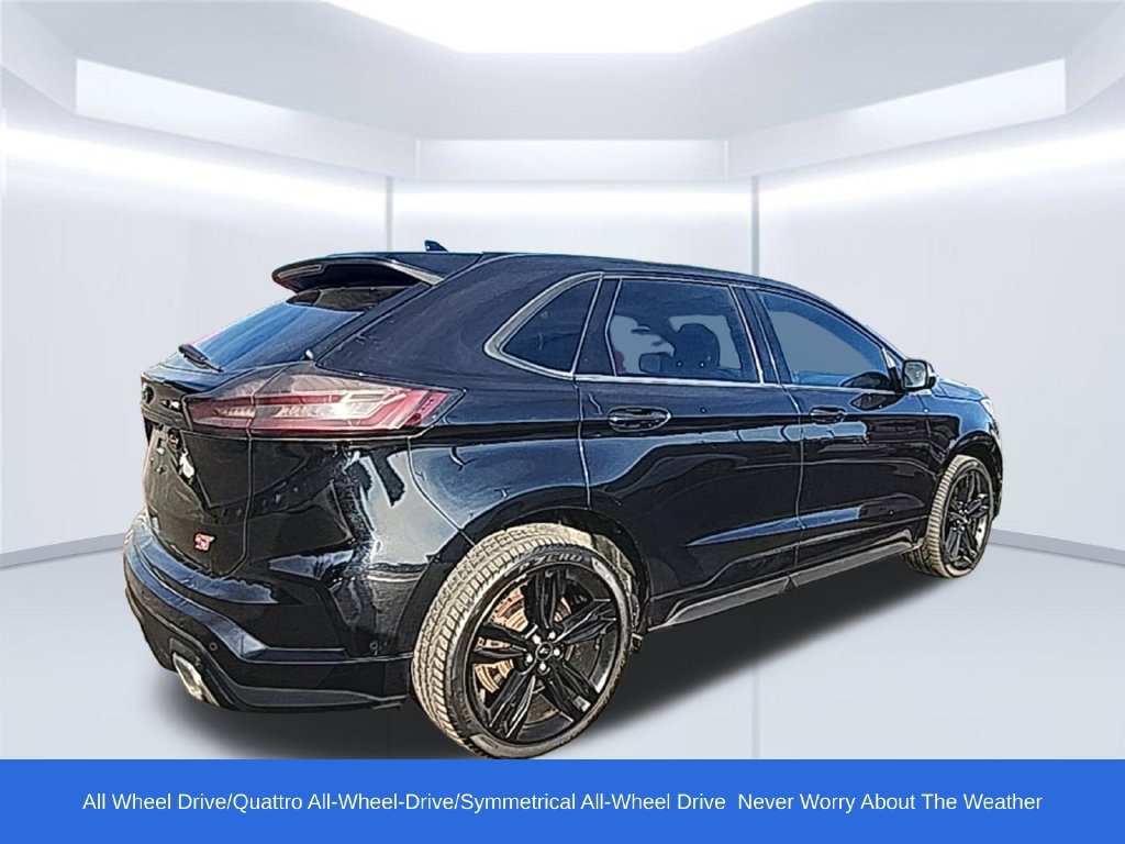 Used 2019 Ford Edge ST w/ Equipment Group 401A AWD/4WD image 3