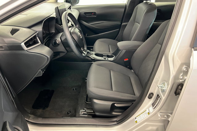 Used 2024 Toyota Corolla LE FWD image 17