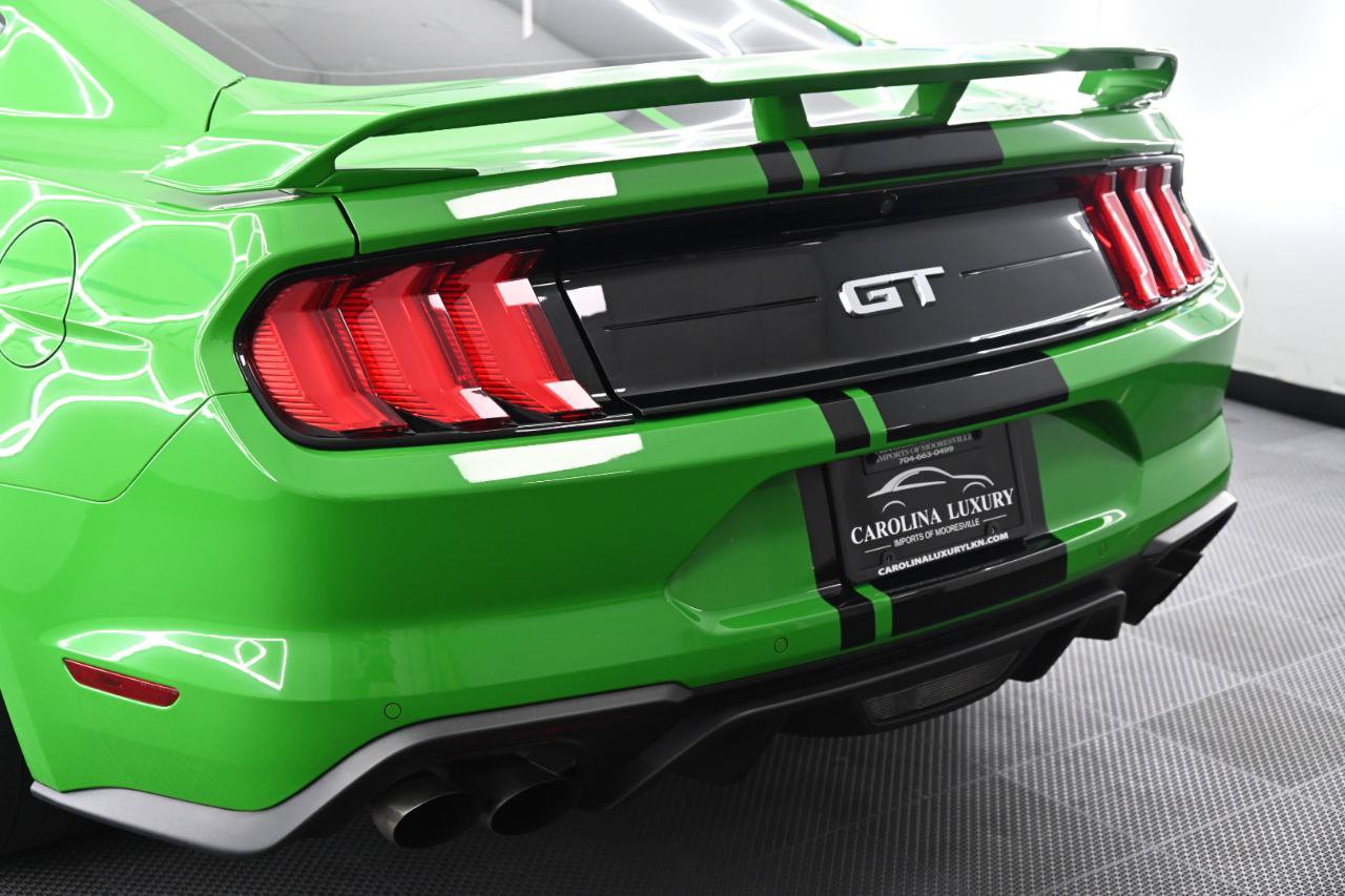 Used 2019 Ford Mustang GT Premium w/ GT Performance Package RWD image 12