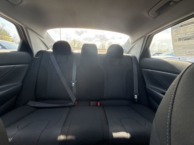 New 2026 Hyundai Elantra SE FWD image 20