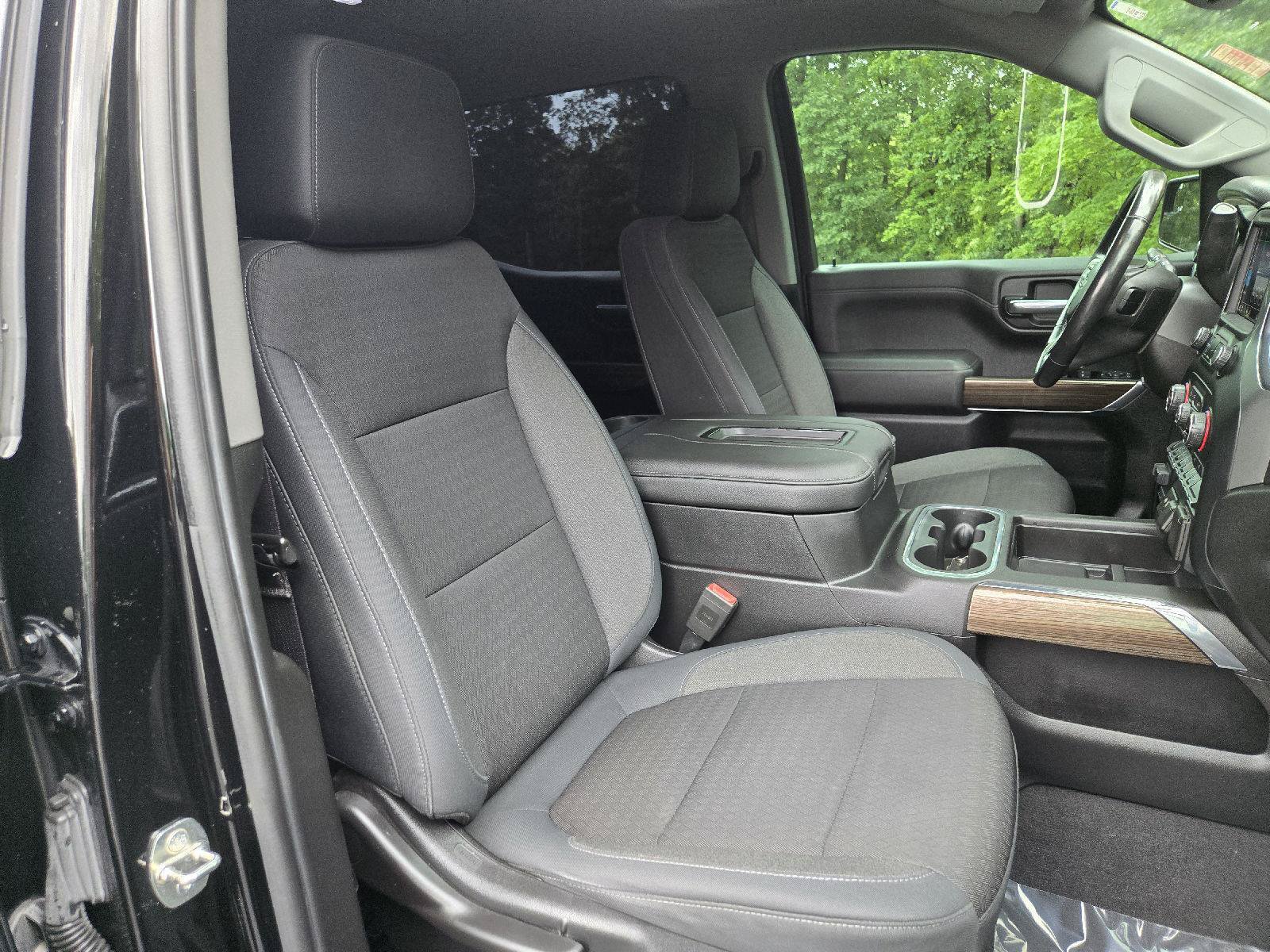 Used 2019 Chevrolet Silverado 1500 RST w/ All-Star Edition AWD/4WD image 23