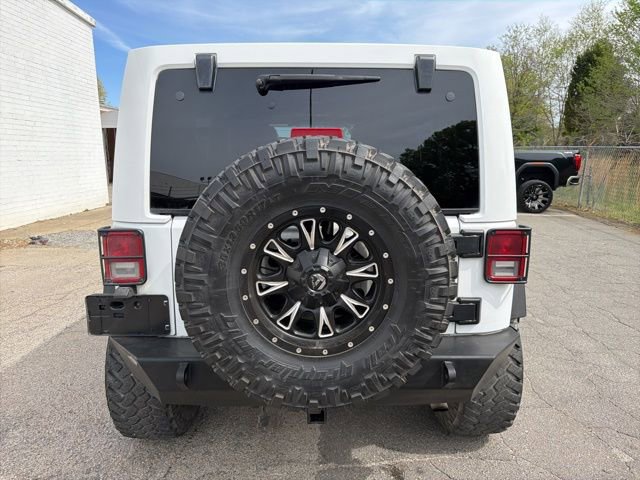 Used 2013 Jeep Wrangler Unlimited Sahara image 3