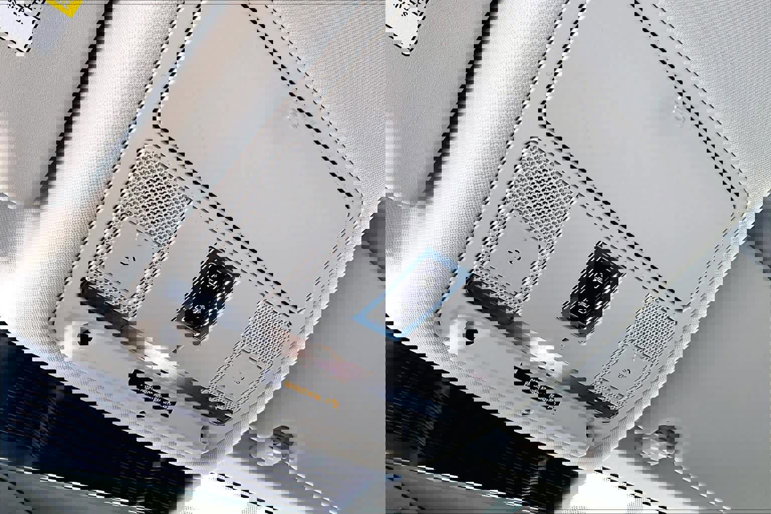 Used 2021 Land Rover Discovery Sport S image 33