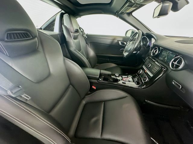 Certified 2017 Mercedes-Benz SLC 300 image 26
