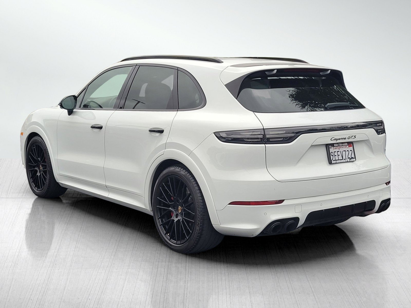 Used 2021 Porsche Cayenne GTS AWD/4WD image 6