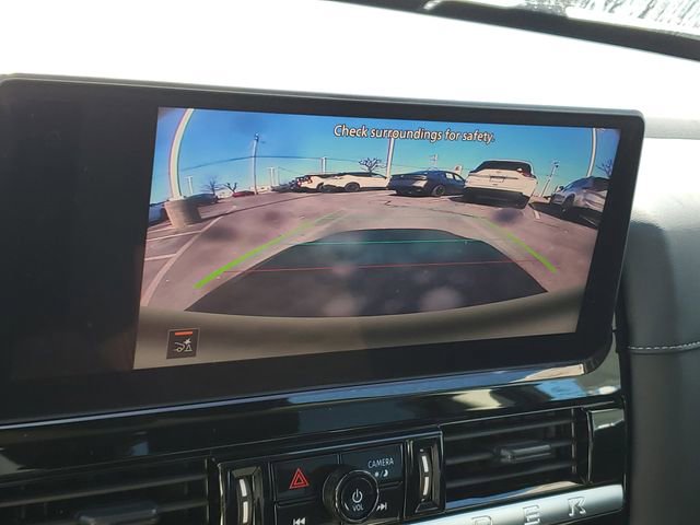 New 2026 Nissan Pathfinder SV image 29