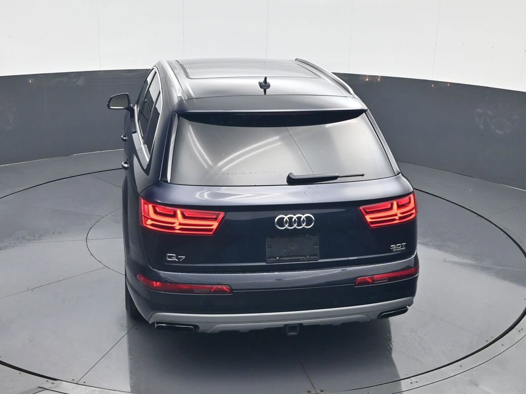 Used 2017 Audi Q7 3.0T Premium Plus w/ Premium Plus Package AWD/4WD image 19