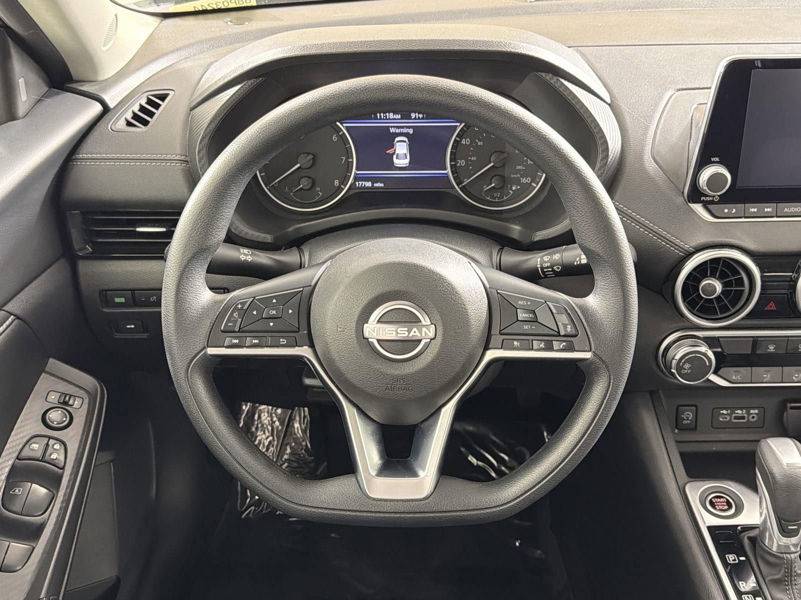 Used 2025 Nissan Sentra SV FWD image 10