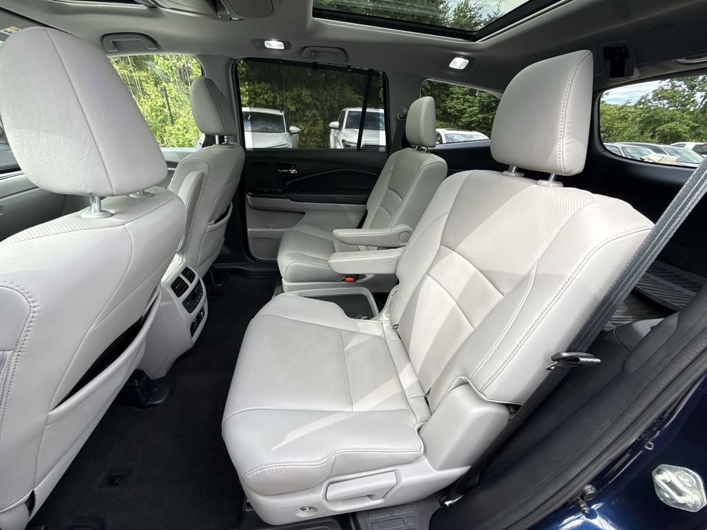 Used 2019 Honda Pilot Elite image 24