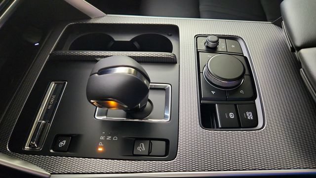 New 2026 MAZDA CX-90 Plug-In Hybrid w/ Preferred AWD/4WD image 16
