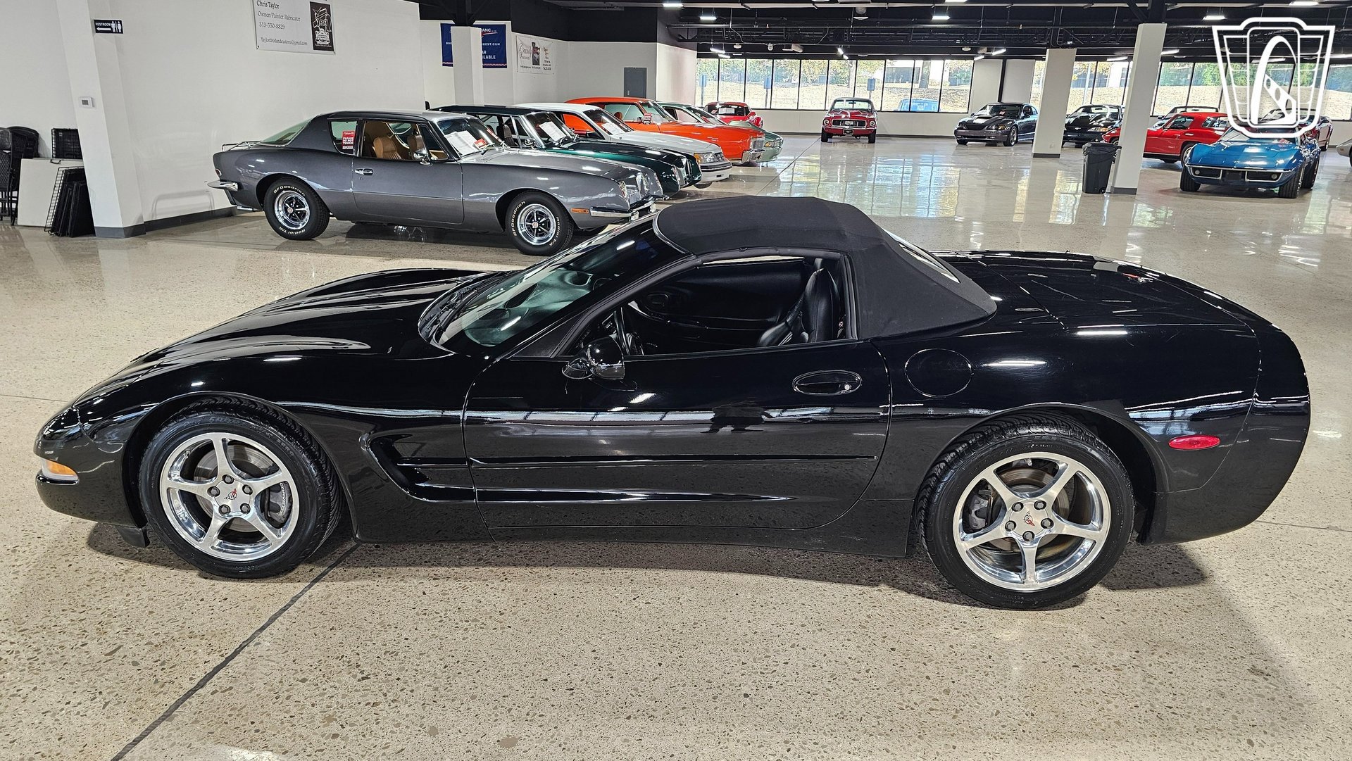 Used 2000 Chevrolet Corvette Convertible w/ Memory Pkg image 8