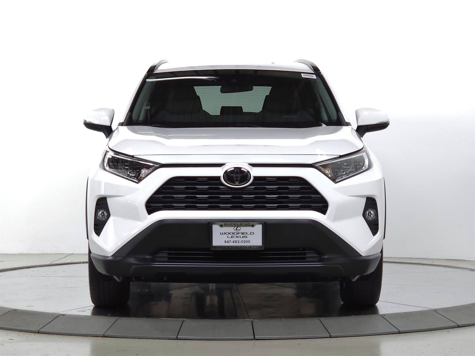 Used 2020 Toyota RAV4 XLE w/ XLE Grade Weather Package AWD/4WD image 2