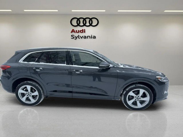 Certified 2025 Audi Q5 Premium Plus w/ Premium Plus image 9