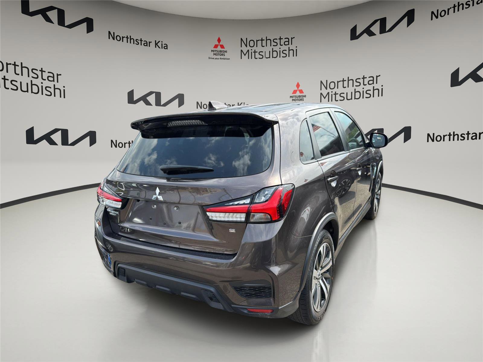 Used 2022 Mitsubishi Outlander Sport SE FWD image 5
