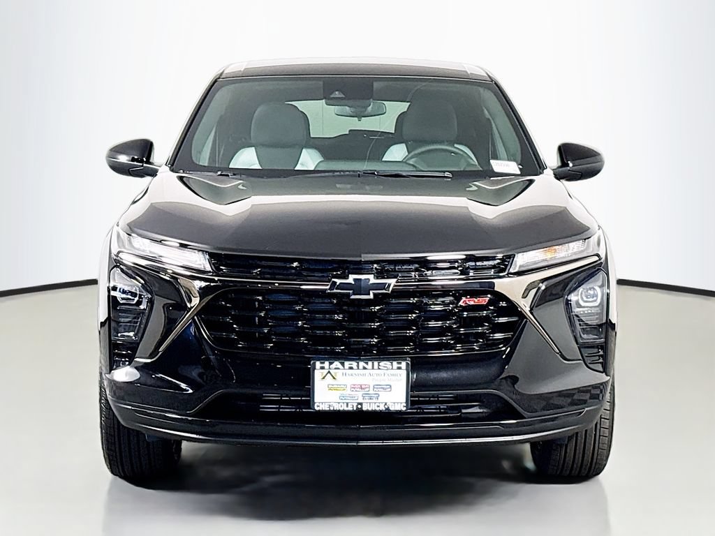 New 2026 Chevrolet Trax RS w/ Driver Confidence Package FWD image 3