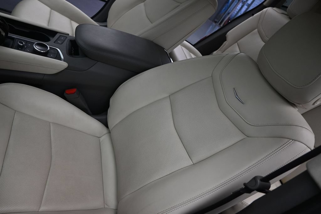 Used 2021 Cadillac XT6 Premium Luxury AWD/4WD image 9