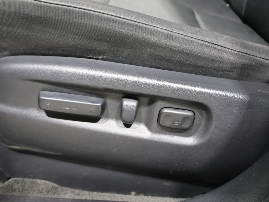 Used 2011 Honda Pilot EX image 10