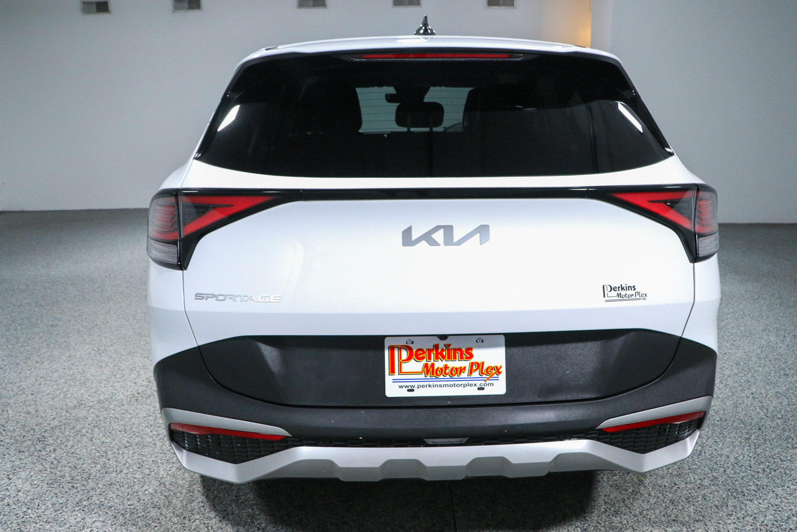 Used 2023 Kia Sportage EX FWD image 8